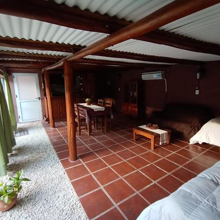 Casa Sol Y Sierras A 500 Metros Del Centro Villa Alta Gracia Exteriör bild